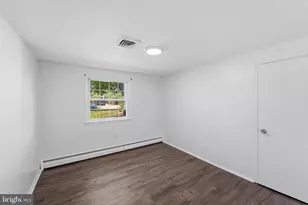 14209 Essex Dr, Woodbridge, VA 22191 - Photo 6