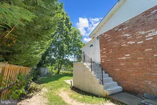 14209 Essex Dr, Woodbridge, VA 22191 - Photo 38