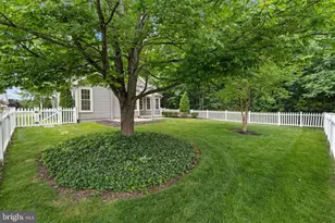 6817 Derby Run Way, Gainesville, VA 20155 - Photo 30
