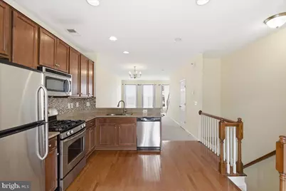 15704 John Diskin Circle, Woodbridge, VA 22191 - Photo 10