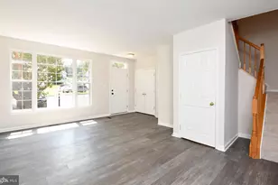 3802 Koval Ln, Woodbridge, VA 22192 - Photo 2