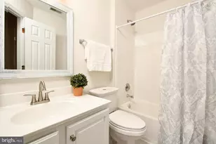3802 Koval Ln, Woodbridge, VA 22192 - Photo 18