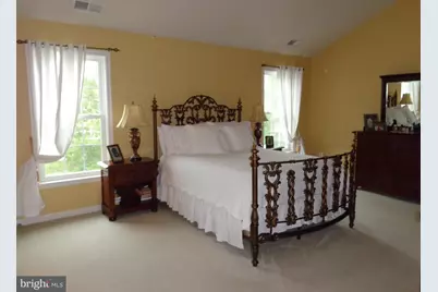 15839 Fourmile Creek Court, Haymarket, VA 20169 - Photo 8