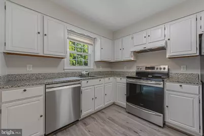11323 Cromwell Court, Woodbridge, VA 22192 - Photo 14