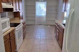 12735 Lighthouse Ln, Woodbridge, VA 22192 - Photo 2