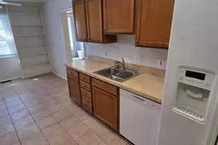 12735 Lighthouse Ln, Woodbridge, VA 22192 - Photo 4