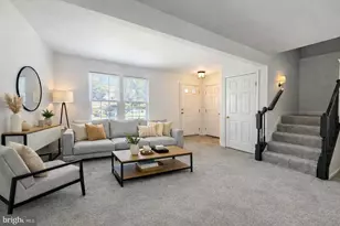 17453 Kagera Dr, Dumfries, VA 22025 - Photo 2