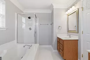 5717 Rhode Island Dr, Woodbridge, VA 22193 - Photo 18