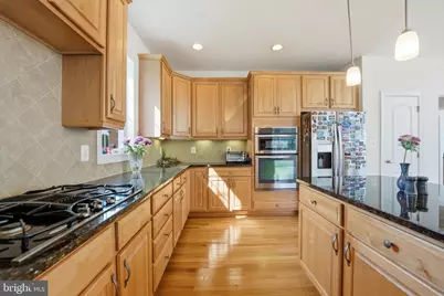 15714 Victorias Crest Place, Haymarket, VA 20169 - Photo 16