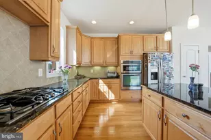 15714 Victorias Crest Pl, Haymarket, VA 20169 - Photo 16