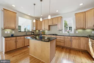 15714 Victorias Crest Pl, Haymarket, VA 20169 - Photo 12