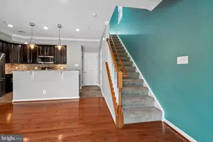 15270 Regents Park Dr, Woodbridge, VA 22191 - Photo 14