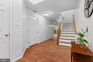 14239 Hunters Run Way, Gainesville, VA 20155 - Photo 4
