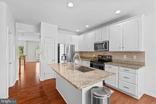 14239 Hunters Run Way, Gainesville, VA 20155 - Photo 16