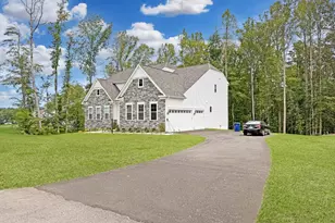 8642 Sycamore Way, Manassas, VA 20112 - Photo 8