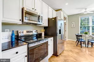 13465 Victory Gallop Way, Gainesville, VA 20155 - Photo 10