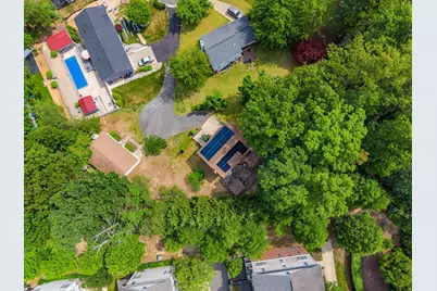 18252 Linton Court, Dumfries, VA 22026 - Photo 4
