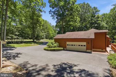 6501 Commonwealth Court, Manassas, VA 20112 - Photo 34