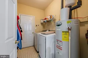 13728 Fieldstone Way, Gainesville, VA 20155 - Photo 22