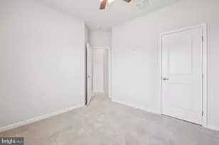 4502 Dl Crk Wy, Woodbridge, VA 22193 - Photo 26