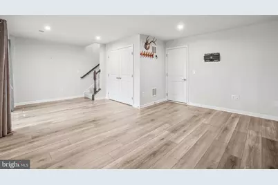 4502 Dale Creek Way, Woodbridge, VA 22193 - Photo 4