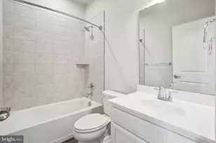 4502 Dl Crk Wy, Woodbridge, VA 22193 - Photo 28