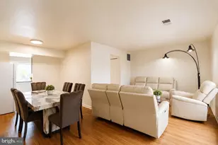 7921 Meadow Ct, Manassas, VA 20109 - Photo 8