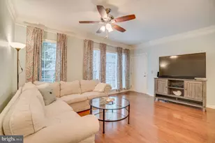 2291 Kew Gardens Dr, Woodbridge, VA 22191 - Photo 4