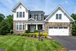15322 Cutler Crk Wy, Haymarket, VA 20169 - Photo 6