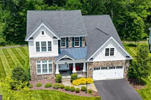 15322 Cutler Crk Wy, Haymarket, VA 20169 - Photo 4