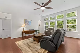 2629 Crossvine Dr, Dumfries, VA 22026 - Photo 10
