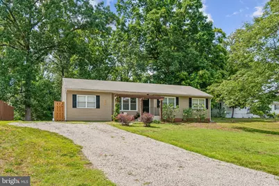 14376 Pine Lane, Woodbridge, VA 22191 - Photo 2