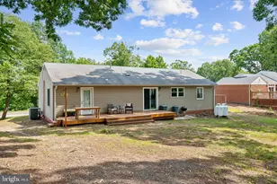 14376 Pine Ln, Woodbridge, VA 22191 - Photo 22