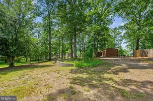 14376 Pine Ln, Woodbridge, VA 22191 - Photo 24