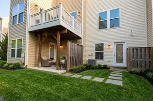 17143 Gibson Mill Rd, Dumfries, VA 22026 - Photo 4