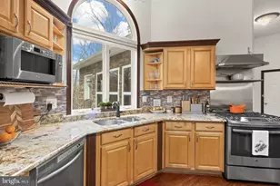 8701 Sinclair Mill Rd, Manassas, VA 20112 - Photo 28