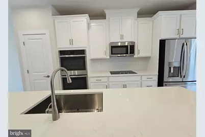 13712 Cobble Loop, Woodbridge, VA 22193 - Photo 6