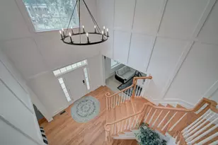 18413 Cedar Dr, Triangle, VA 22172 - Photo 8