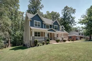 18413 Cedar Dr, Triangle, VA 22172 - Photo 2