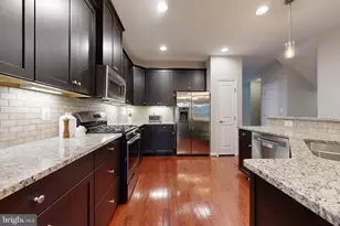 1762 Rockledge Terrace, Woodbridge, VA 22192 - Photo 8