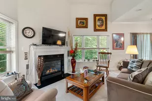 11213 Wortham Crest Cir, Manassas, VA 20109 - Photo 10