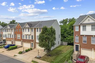 9059 Brewer Creek Pl, Manassas, VA 20109 - Photo 10
