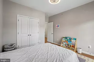 8045 Crescent Park Dr, Gainesville, VA 20155 - Photo 30
