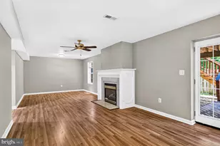 6853 Hollow Glen Ct, Gainesville, VA 20155 - Photo 50