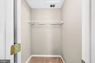 6853 Hollow Glen Ct, Gainesville, VA 20155 - Photo 36