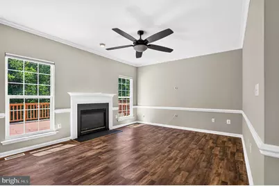6853 Hollow Glen Court, Gainesville, VA 20155 - Photo 18