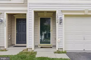 15704 John Diskin Cir, Woodbridge, VA 22191 - Photo 4