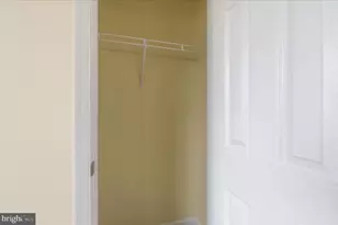 15704 John Diskin Cir, Woodbridge, VA 22191 - Photo 26