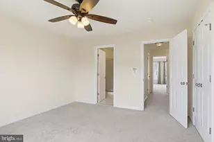 15704 John Diskin Cir, Woodbridge, VA 22191 - Photo 24