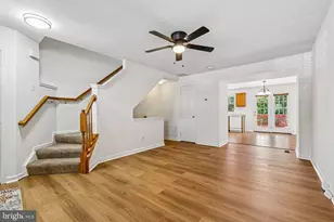1774 Tiger Lily Cir, Woodbridge, VA 22192 - Photo 6